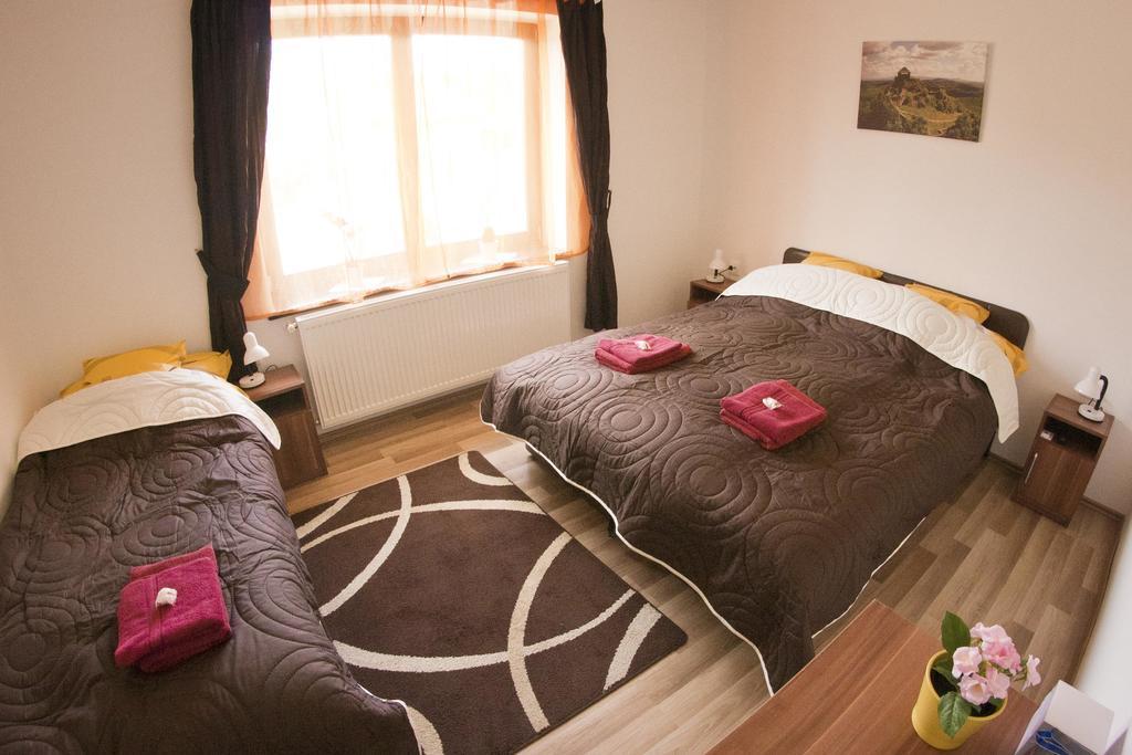 Hotel Macskako Vendeghaz Somoskoujfalu Zewnętrze zdjęcie